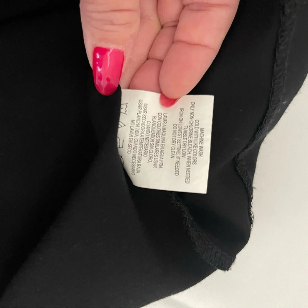 GB Women’s Elegant Black Off-Shoulder Dress Size M - Picture 9 of 9